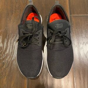 Women’s New Balance Sneakers Size 7